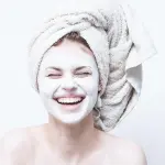 Maschera per il viso: come si fa e quale scegliere
