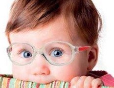 Difetti vista bambini: strabismo, occhio pigro, torcicollo oculare, tumore occhio bambini (retinoblastoma)