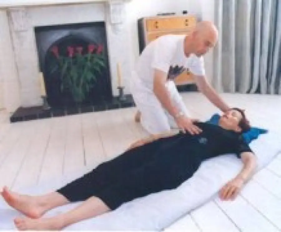 Rebirthing: tecniche di respirazione contro ansia, stress, insonnia, nervosismo, disturbi psicosomatici