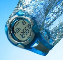 Speedo Acquacoach: orologio subacqueo allenamento con il nuoto. Calcola distanza, velocità, calorie bruciate