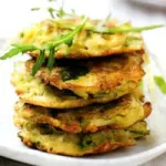 Ricetta rosti (frittata di patate) con verdure: secondo piatto vegetariano da 210 calorie