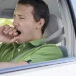 Cause colpo di sonno alla guida: insonnia, disturbi del sonno, uso di farmaci