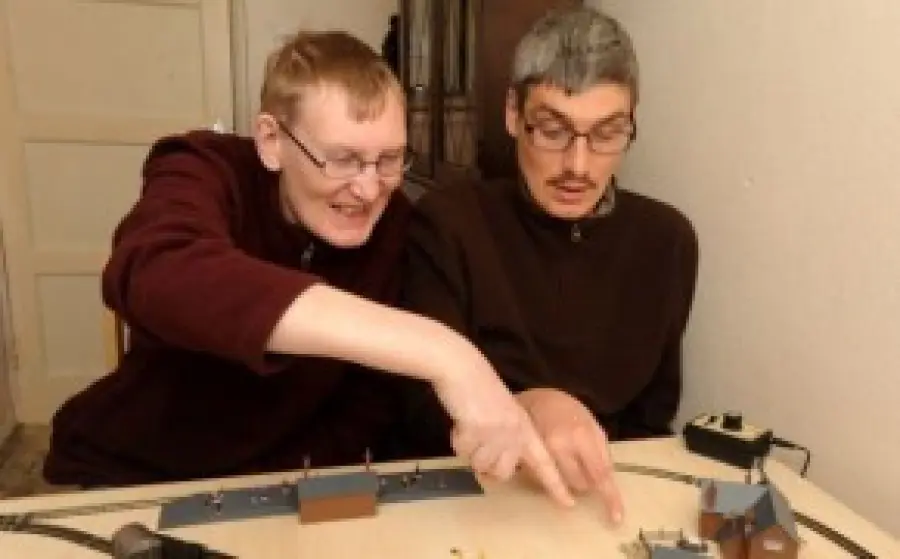 "Il curioso caso di Benjamin Button" e la leucodistrofia: malattia del cervello degenerativa