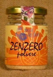 Proprietà della melissa e dello zenzero: rimedi naturali contro nausea, vomito e malesseri da viaggio