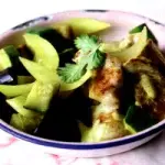 Ricetta pollo al curry con verdure: un secondo piatto dietetico di carne bianca e verdure