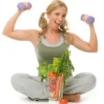 Cosa mangiare prima e dopo lo sport: dieta per chi fa sport al mattino, in pausa pranzo, prima o dopo cena