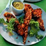 Ricetta pollo con latte di cocco, arachidi, noci e prezzemolo: un secondo piatto di carne dietetico