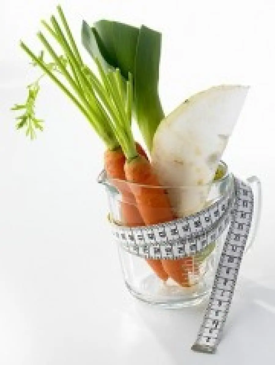 Dieta da 1300 calorie da seguire per 1 mese: dimagrire con la dieta ricca di verdure e fibre