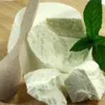 Dieta da 1300 calorie con le proteine dei formaggi light: mozzarella, ricotta, fiocchi di latte