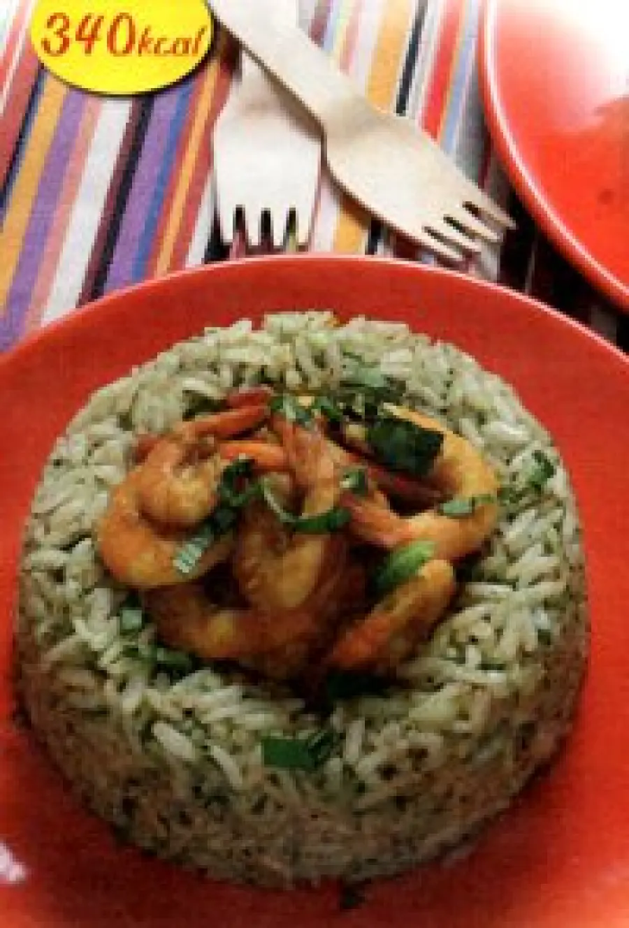 Ricetta corona di riso con gamberi: un piatto unico dietetico di riso e pesce da 340 calorie a porzione