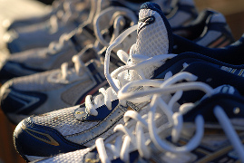 Scarpe da corsa e scarpe sportive per la camminata veloce: consigli per acquisto e uso delle scarpe sportive