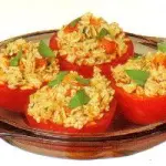 Ricette light con le Verdure - Ricetta Pomodori ripieni con fiocchi d' avena: un contorno dietetico di verdure