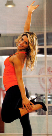 Corsi fitness di ballo in palestra: corsi di Sex and Charm e Pole Dance. Bruciare 250-300 calorie in 1 ora di ballo