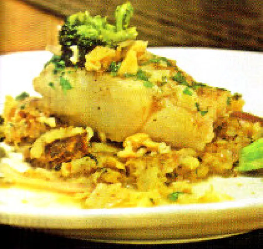 Ricette dietetiche secondi piatti pesce: ricetta nasello alle mandorle. Un secondo piatto di pesce dietetico