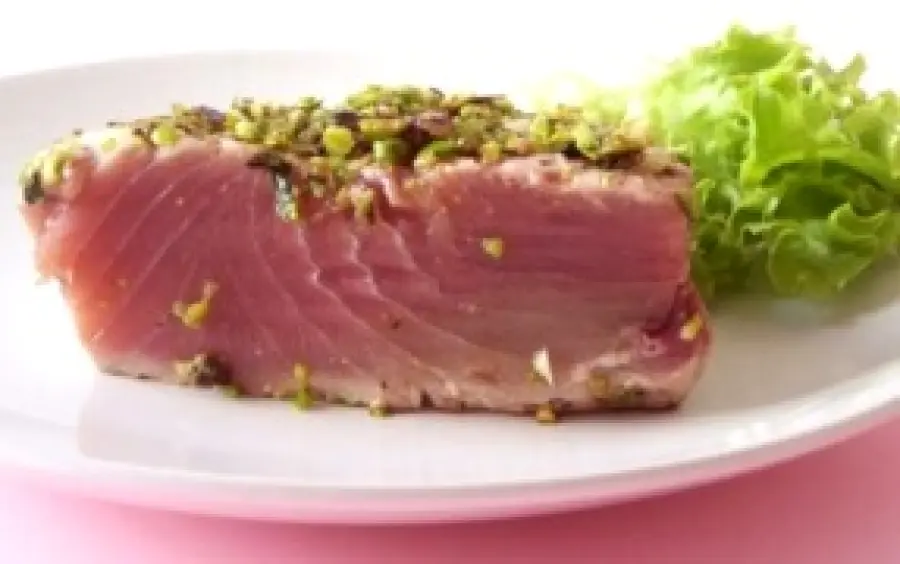 Tonno fresco per una dieta sana. Calorie del tonno fresco e del tonno in scatola. Ricette dietetiche tonno