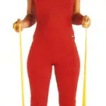 Esercizi di ginnastica in casa con l' elastico: esercizi addominali-pancia, glutei, gambe e braccia