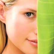 Rimedi naturali per il benessere della donna. Sindrome premestruale, menopausa, prevenzione tumore al seno