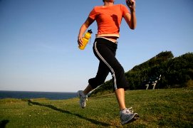 Rimedi omeopatici contro tendiniti e distorsioni per chi pratica jogging. L' omeopatia per i traumi sportivi