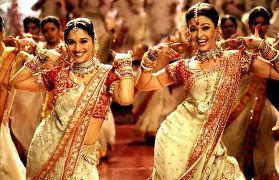 Corsi di Danza a Milano: corsi fitness di Bollywood Dance in palestra a Milano. Danza indiana, jazz, hip hop