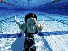 Verruche della pelle: la verruca sotto al piede è la più comune se si va in piscina. Terapie di cura verruche 