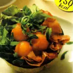 Ricette Light: Ricetta Insalata di Melone e Prosciutto con misticanza di insalata. Da 150 Kcalorie a porzione