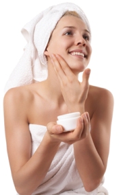 Crema antirughe fai-da-te con olio essenziale di incenso e integratori alimentari antirughe - Rimedi naturali rughe