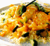 Ricette primi piatti dietetici pesce: ricetta Cuscus con Branzino. Un piatto unico light da 580 calorie