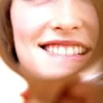 Filler di acido ialuronico per eliminare le borse sotto gli occhi: trattamento soft senza bisturi di Medicina Estetica