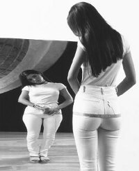 Anoressia: sintomi fisici e psicologici. L' anoressia è una malattia psicosomatica. Come riconoscere l' anoressia