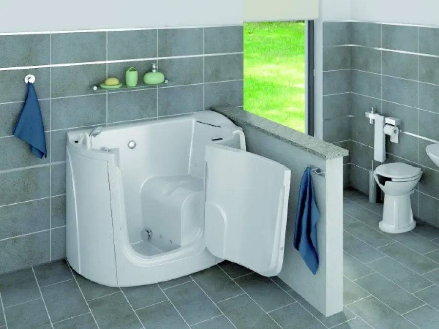 Vasche con sportello: un ausilio per soggetti a ridotta mobilità