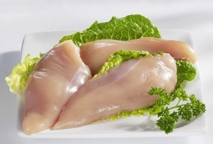 Ricette veloci e light secondi piatti di carne: ricetta del Pollo Esotico con salsa allo yogurt