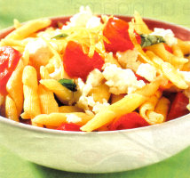 Ricette light e veloci pasta: ricetta Pasta Primavera, un primo piatto con solo 300 calorie a porzione