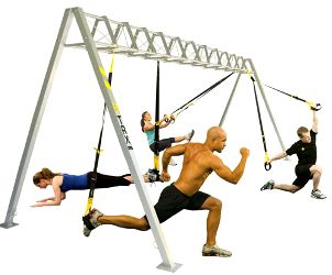 Esercizi per addominali, esercizi per gambe e glutei ed esercizi per braccia e spalle con TRX Suspension 