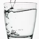 Prevenzione dei calcoli renali: acqua e alimentazione. Sintomi e cura dei calcoli renali: gli interventi chirurgici 