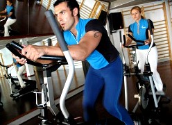 I benefici della camminata veloce e della corsa per dimagrire nei corsi di Indoor Walking: marcia e corsa