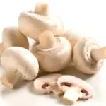 Ricette dietetiche. Secondi piatti di pesce light e veloci: Cernia con funghi e carciofi