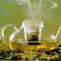 La tisana depurativa al carciofo per sgonfiare la pancia e per il fegato