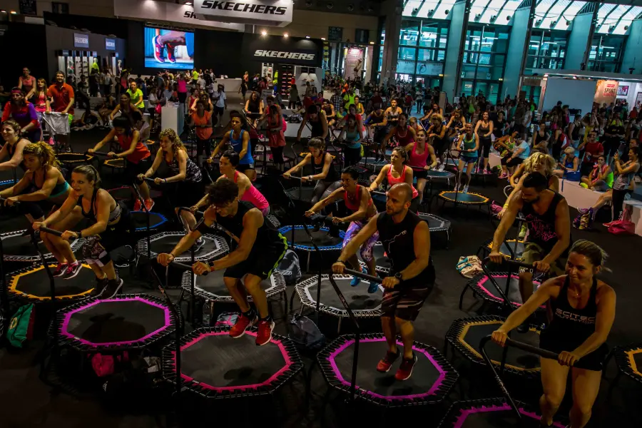 Jumping Fitness: allenamento col trampolino elastico