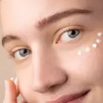 Creme viso e corpo naturali senza parabeni: ottimi esempi di prodotti cosmetici bio.