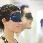 Allenarsi al buio per migliorare l' equilibrio