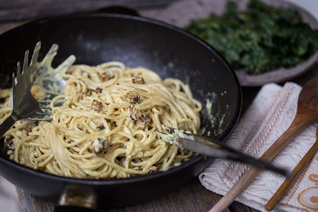 Ricetta carbonara vegana con tofu affumicato