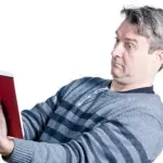 Presbiopia: cause, sintomi e correzione della presbiopia