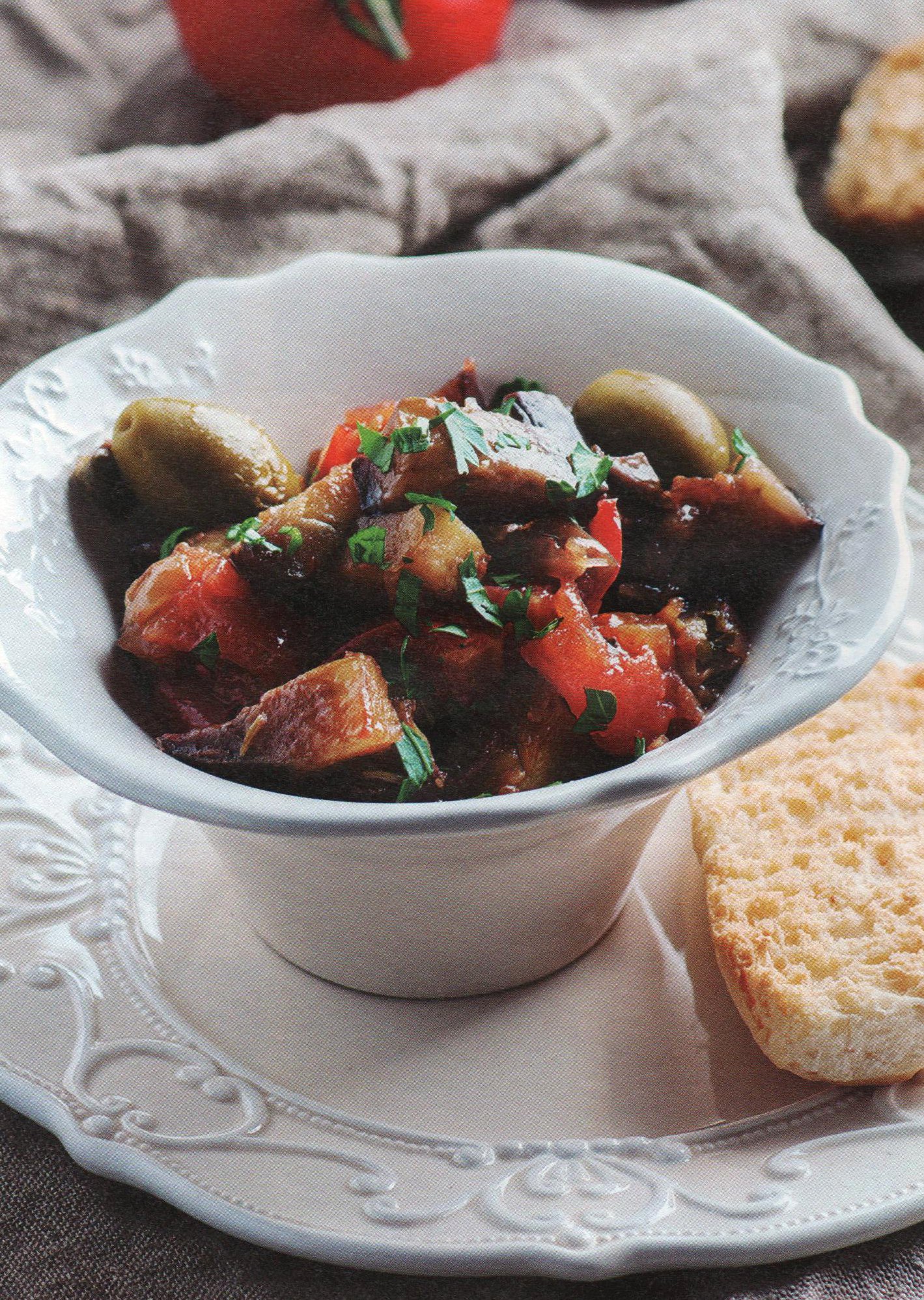 Come fare la caponata siciliana di melanzane