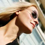 Come prevenire le macchie della pelle sul viso