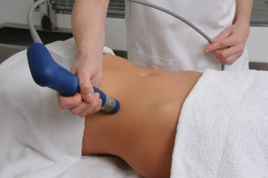 Onde d'urto per cellulite o grasso addominale
