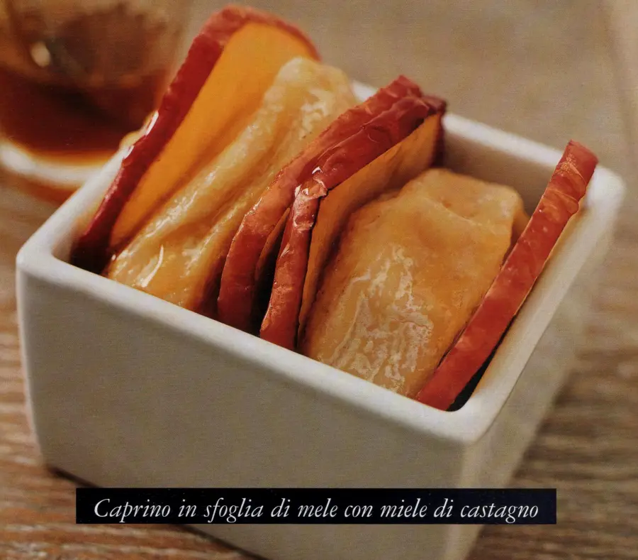 Ricetta formaggio di capra con miele e mele