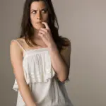 Perdite bianche prima del ciclo: è normale?