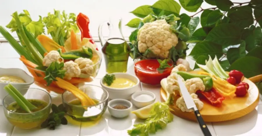 Dieta vegetariana con pesce: benefici per il colon