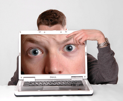 Rughe da pc: il computer fa venire le rughe?