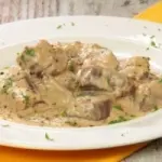 Ricetta spezzatino di vitello o manzo al limone: secondo piatto dietetico di carne